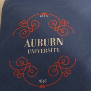 Au Comfort Color T-shirt! Only worn once!